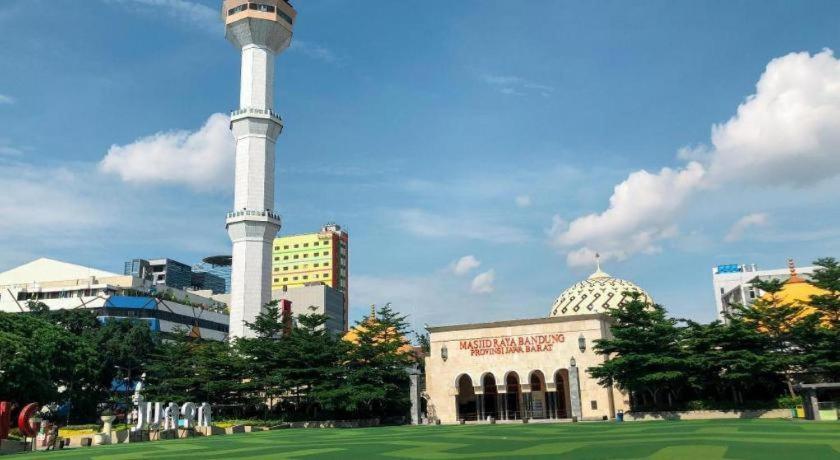 Kedaton Hotel Bandung Dış mekan fotoğraf