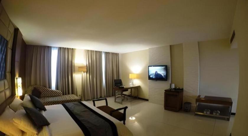 Kedaton Hotel Bandung Dış mekan fotoğraf
